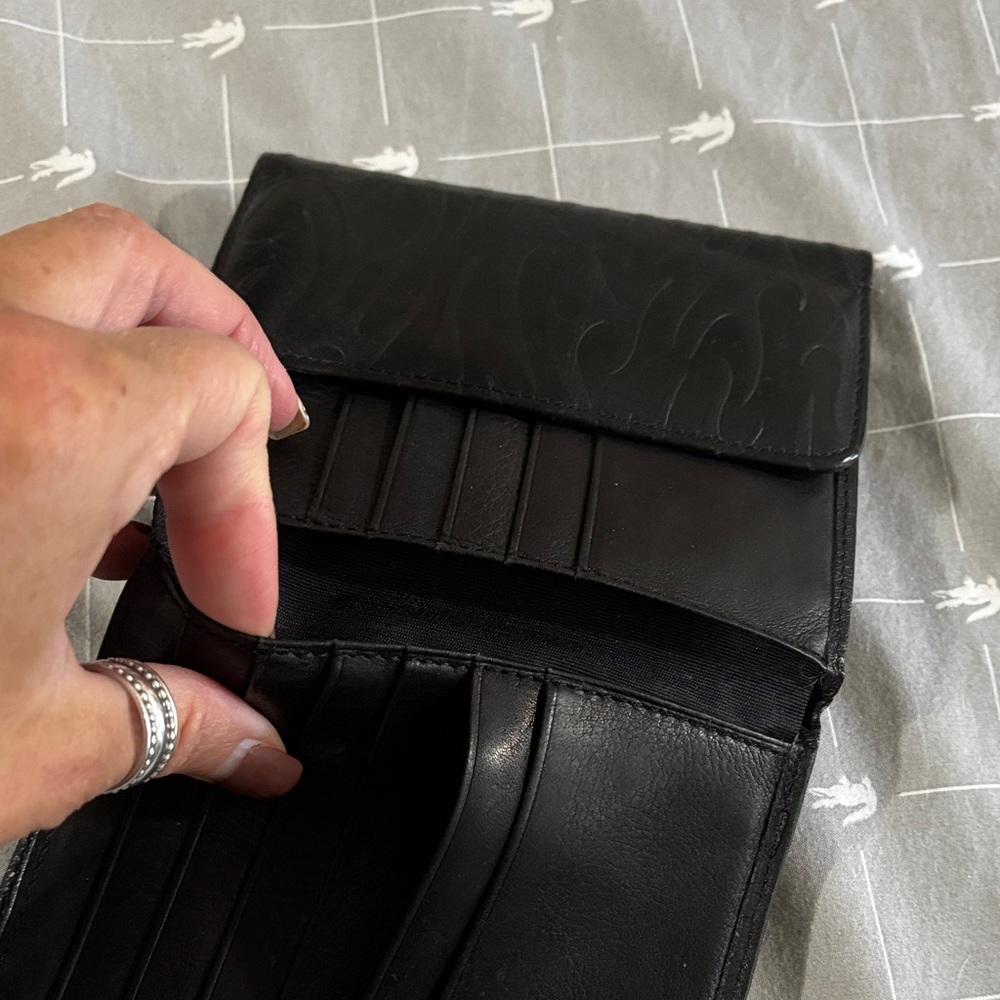 Harley-Davidson Black Embossed Leather Wallet - Picture 5 of 7